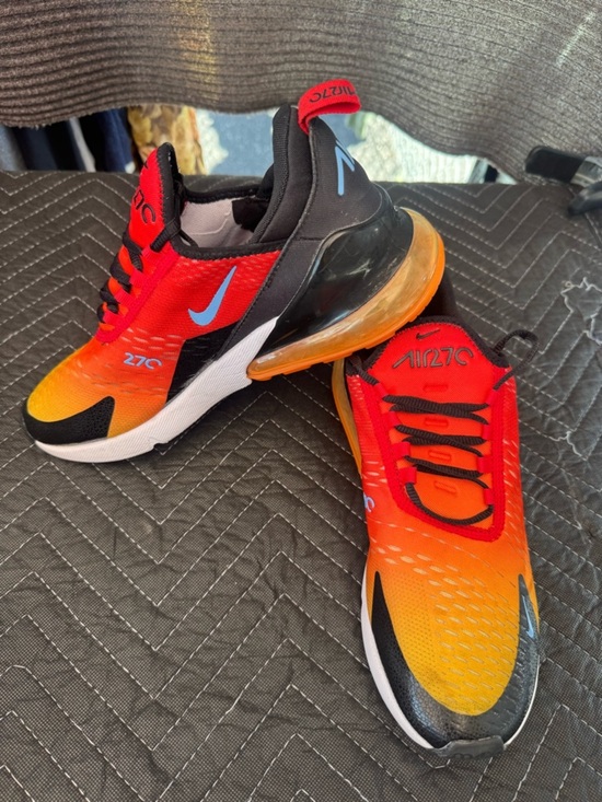Nike Air Max 270 Red to Orange Gradient Running Shoes main image 5